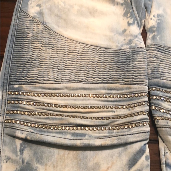 Robin Jeans - Picture 2 of 4